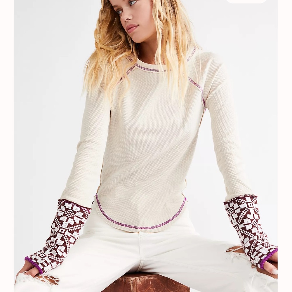 Free People She's Reversible Cuff, new with tags. Size M